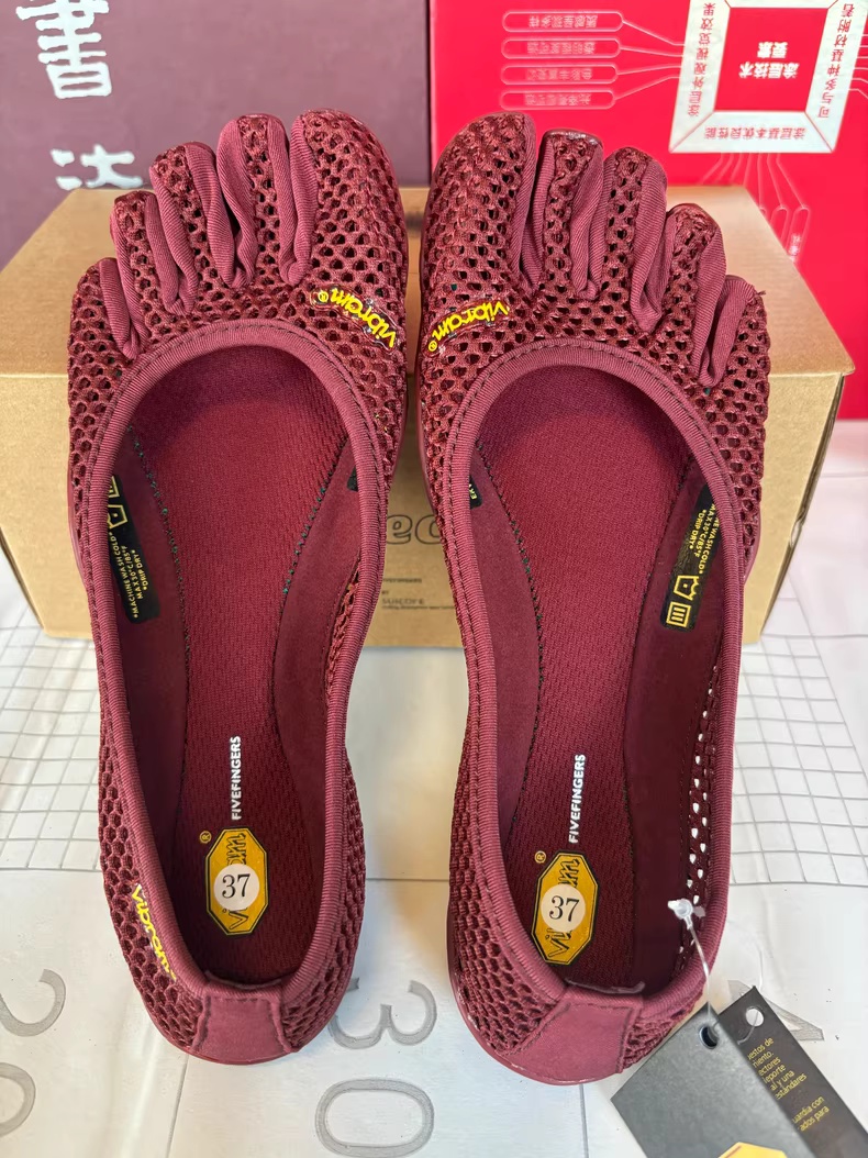 Men five-finger shoes women's  - Pilates Yoga Equipment review and price
