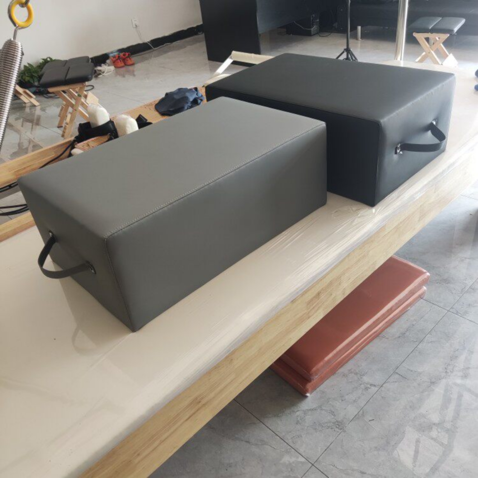 Pilates Central Box Stable Pad - Pilates & Yoga Knokke review and price