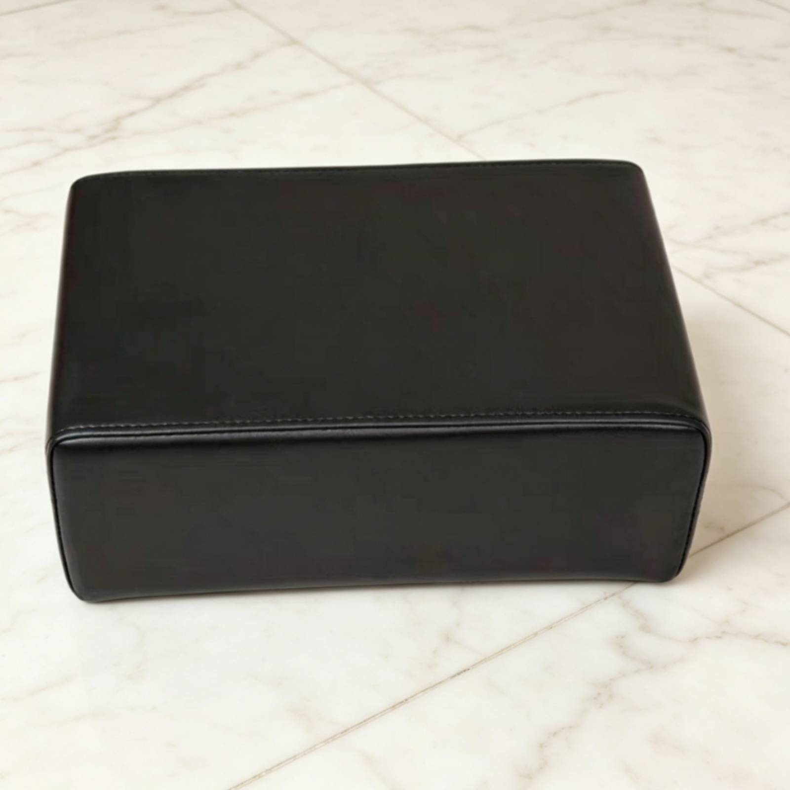 Pilates Auxiliary Box Stitched - Pilates & Yoga Knokke review and price